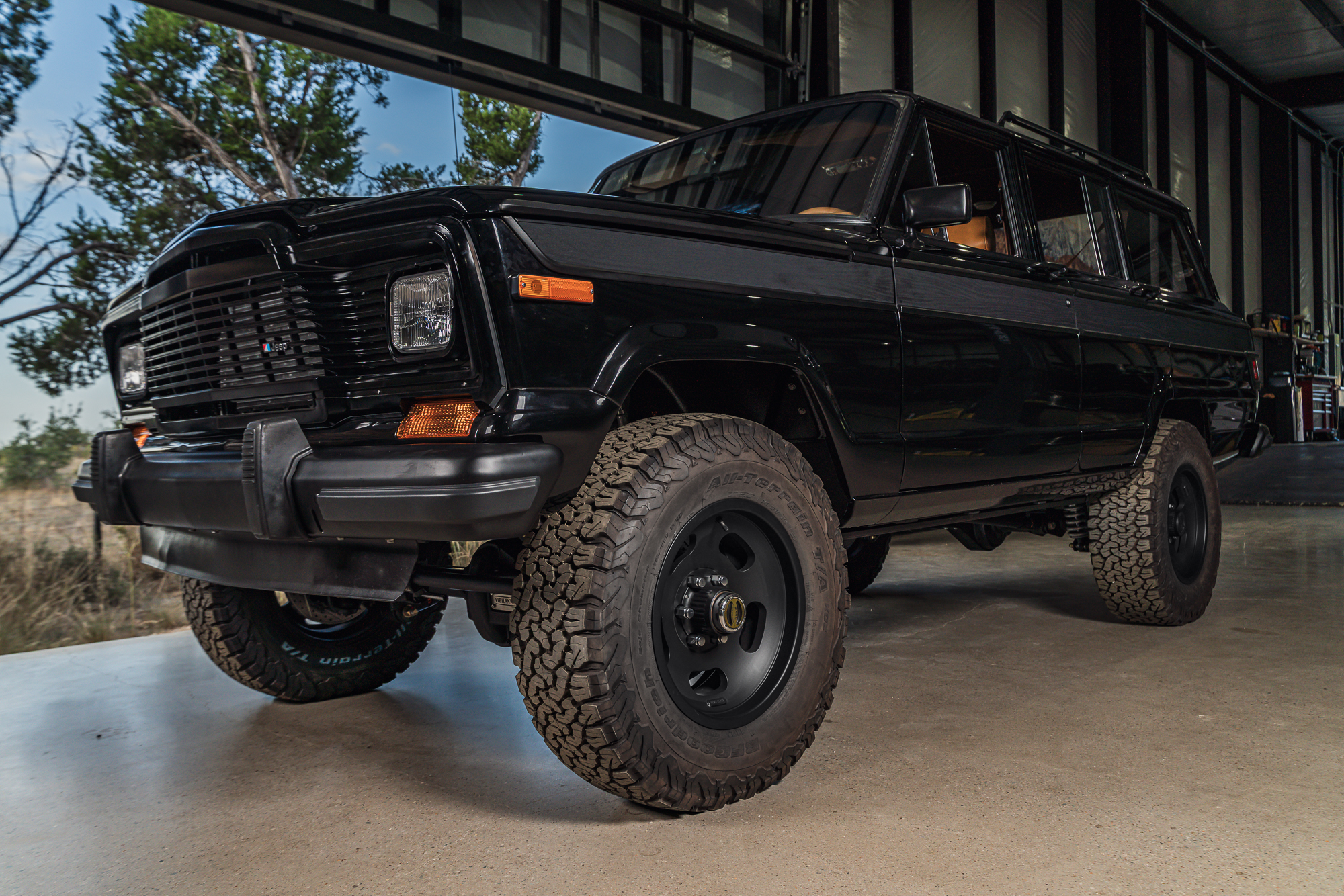 Vigilante 4x4's Blacked Out 1979 Jeep Wagoneer