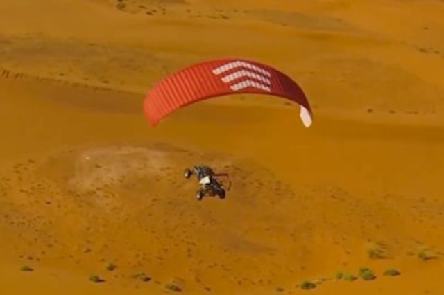 VIDEO: SkyRunner Flying Dune Buggy Should Top Your Wish List