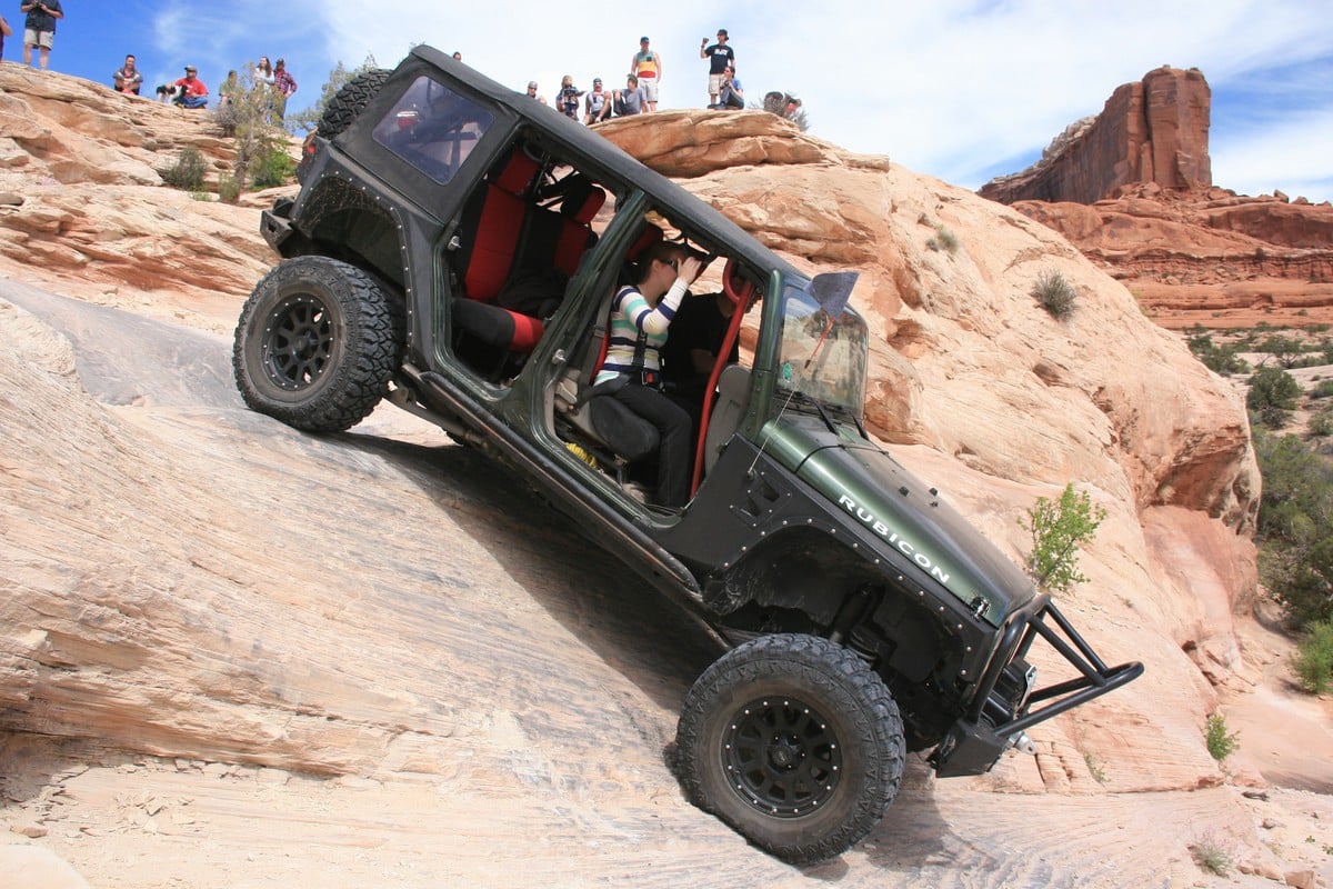 VIDEO: Tom Scott's Rockin' 2007 Jeep Wrangler Rubicon