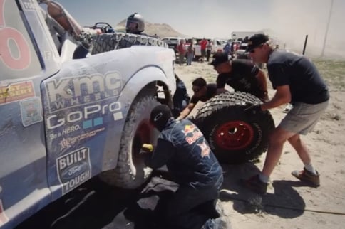 Video: It's The Crews That Keep Those Fords Winning Races