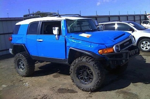 WTF: This 2007 FJ Cruiser Is Down, But Not Out