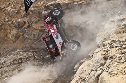 Video: 2015 King Of Hammers: More Rocks and Carnage, Fewer Survivors
