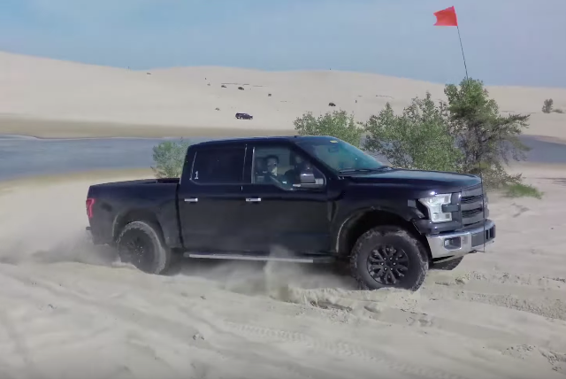 Video: Drone’s View Of The 2017 Ford Raptor Testing Off-Road