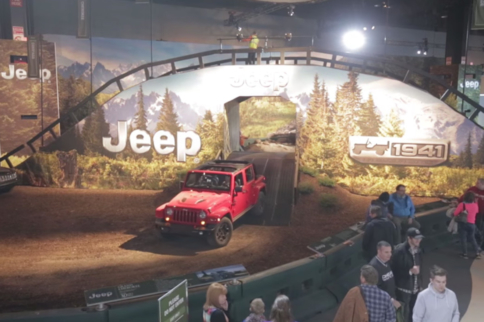 Video: Camp Jeep, Moab Trails In Chicago