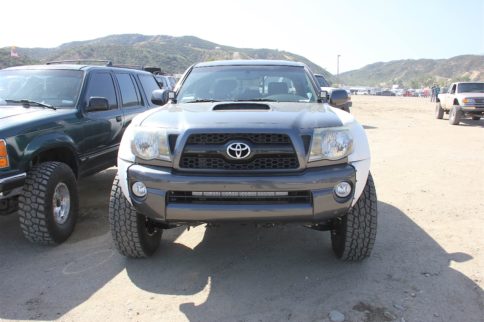 Jump Champs: Travis Amazon's 2009 Toyota Tacoma Prerunner